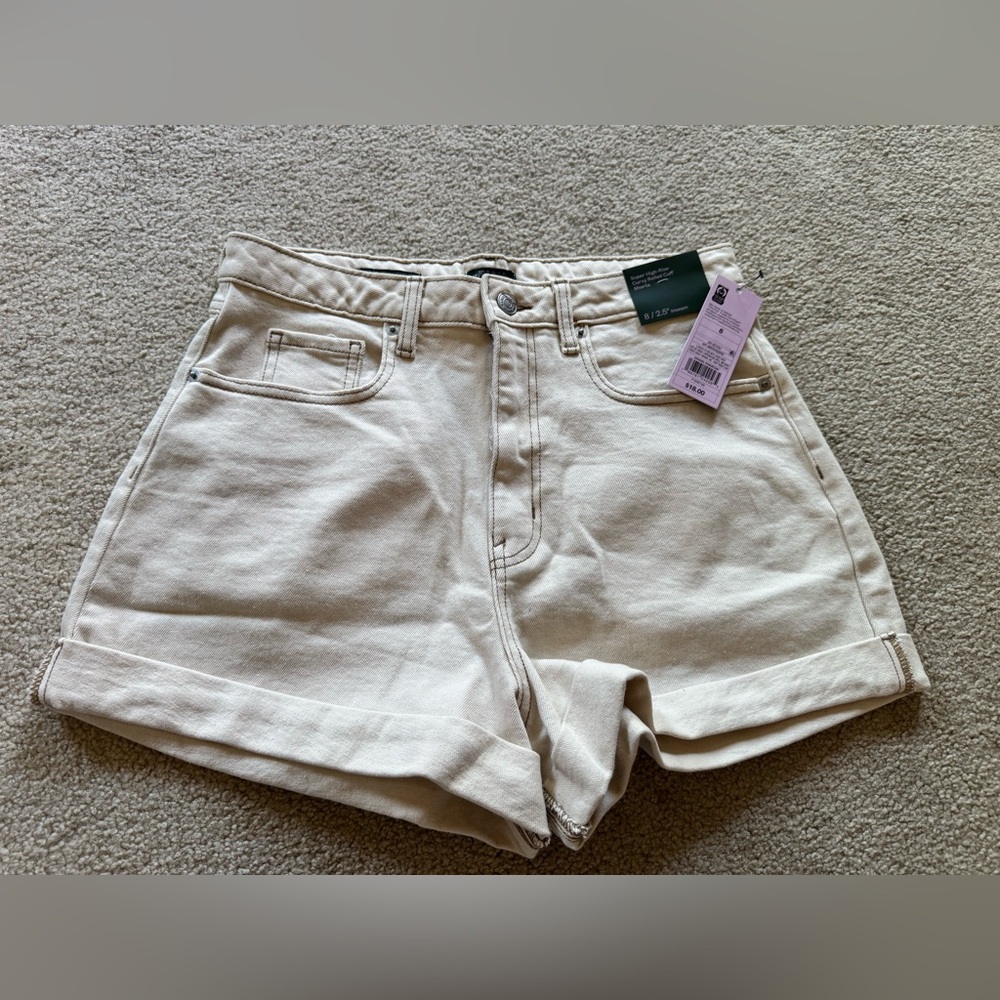 Wild Fable NWT Super High Rise Rolled Cuff Denim Jean Shorts Size 8 Tan Wash New